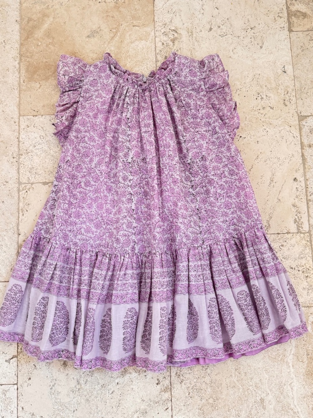 Pink Chicken Harper Dress in Lavender Garden Floral, size 6. Like new.